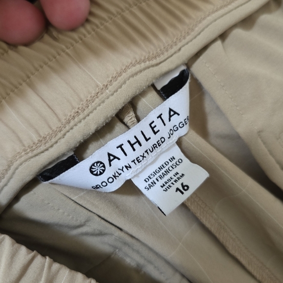 Athleta Brooklyn Textured Jogger Windowpane Silt Taupe 16 - Picture 7 of 9